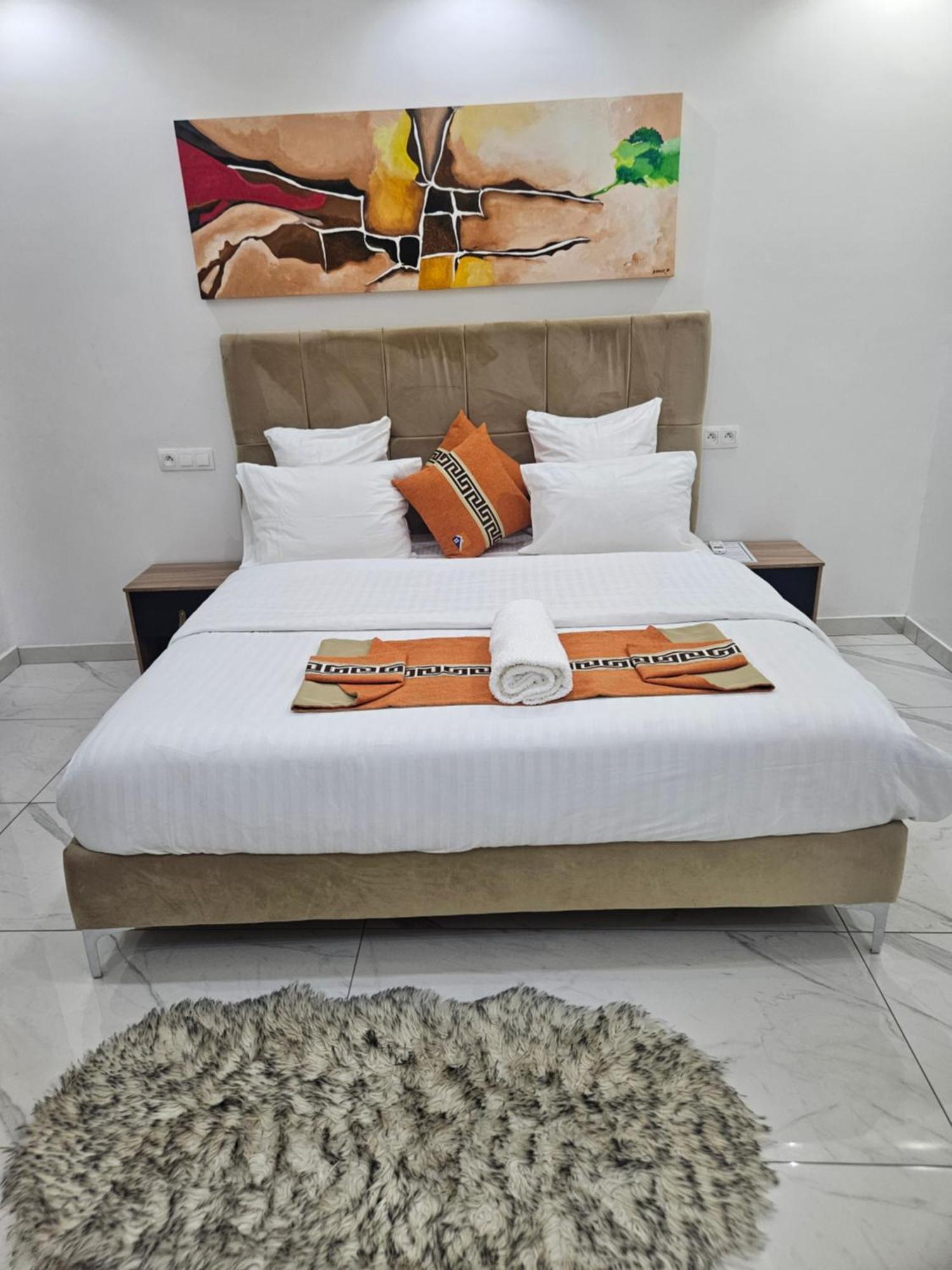 דקר Marina Appart Hotel מראה חיצוני תמונה